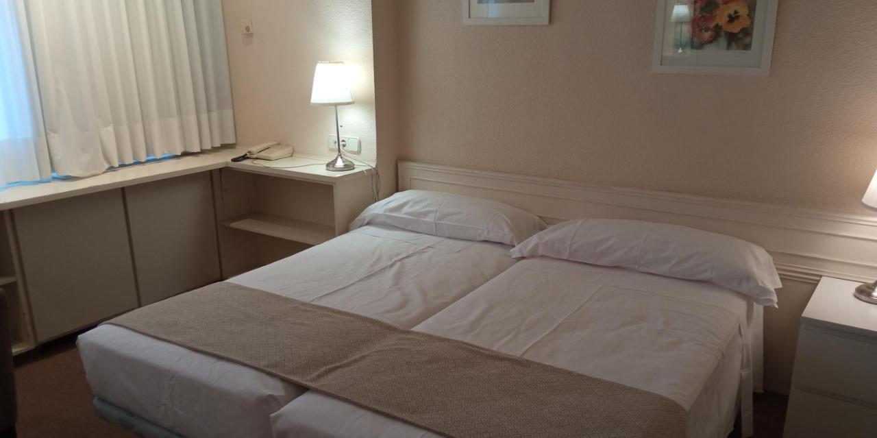 Apartamentos Centro Colon Madrid Exterior foto