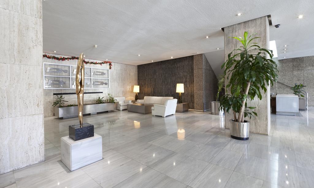 Apartamentos Centro Colon Madrid Exterior foto