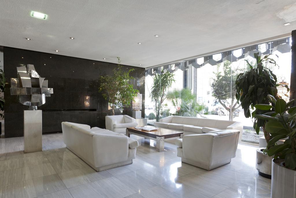 Apartamentos Centro Colon Madrid Exterior foto