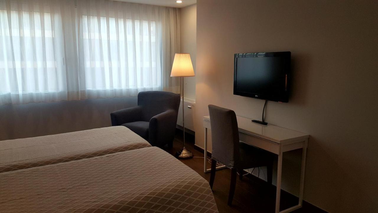 Apartamentos Centro Colon Madrid Exterior foto